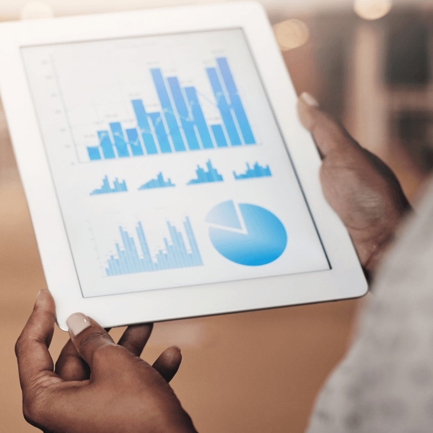 thumbnail: Creating a Seamless User Experience with Embedded Analytics