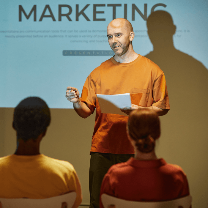 thumbnail_17 Best Product Marketing Examples That Inspire